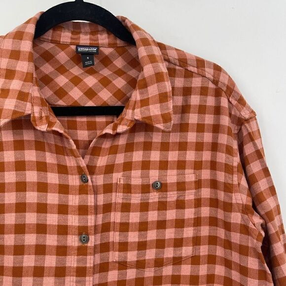 Patagonia Button-Up Long Sleeve Checker Collared Organic Cotton Red Shirt Sz S - Picture 2 of 7